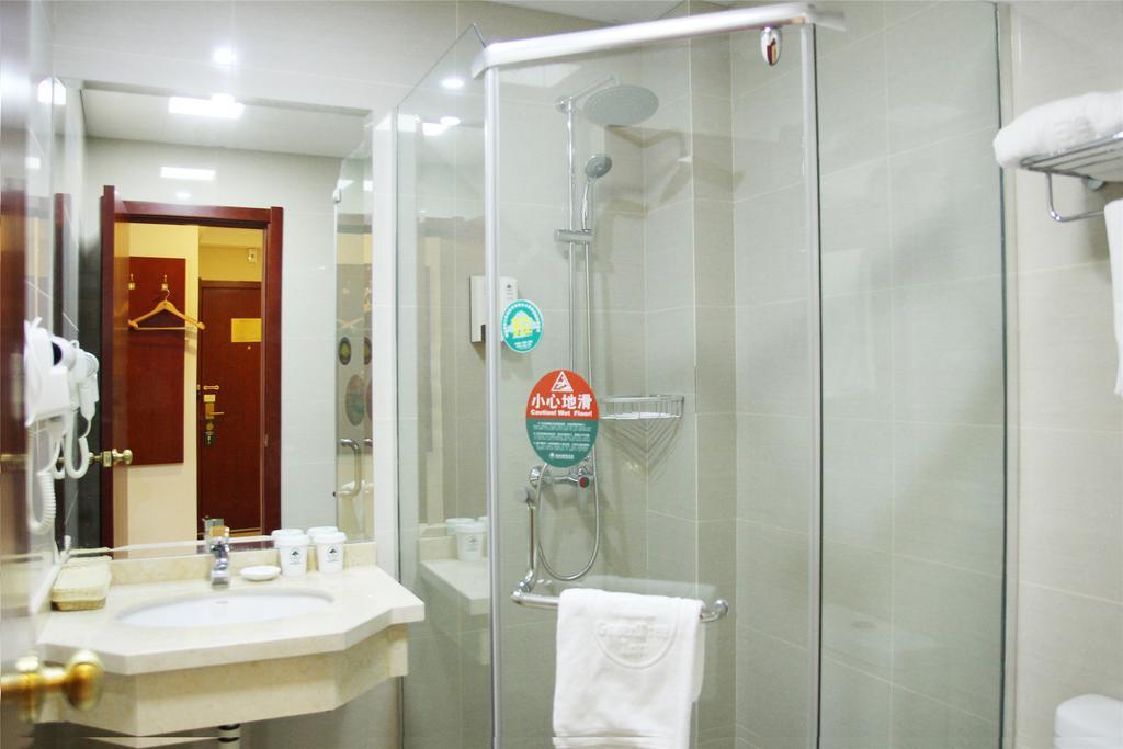 Greentree Inn Shanghai Pudong New District Shenmei East Road Express Hotel Exterior foto